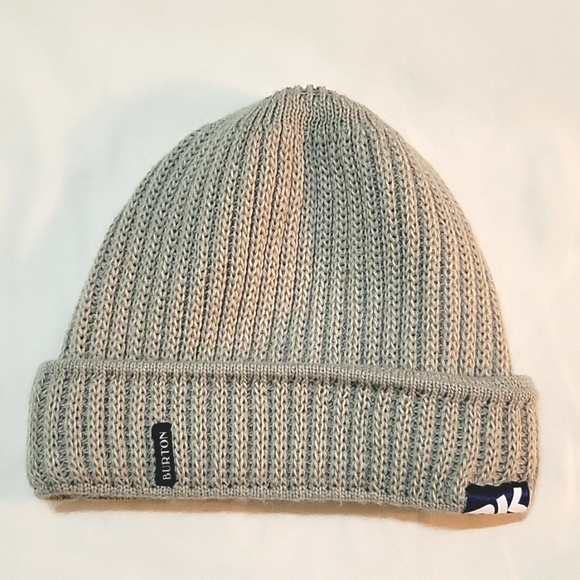 Burton Sage Green Beanie - Picture 1 of 2
